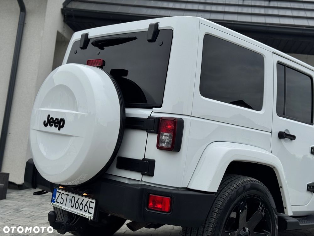 Jeep Wrangler Unlimited 2.8 CRD Automatik Sahara - 23