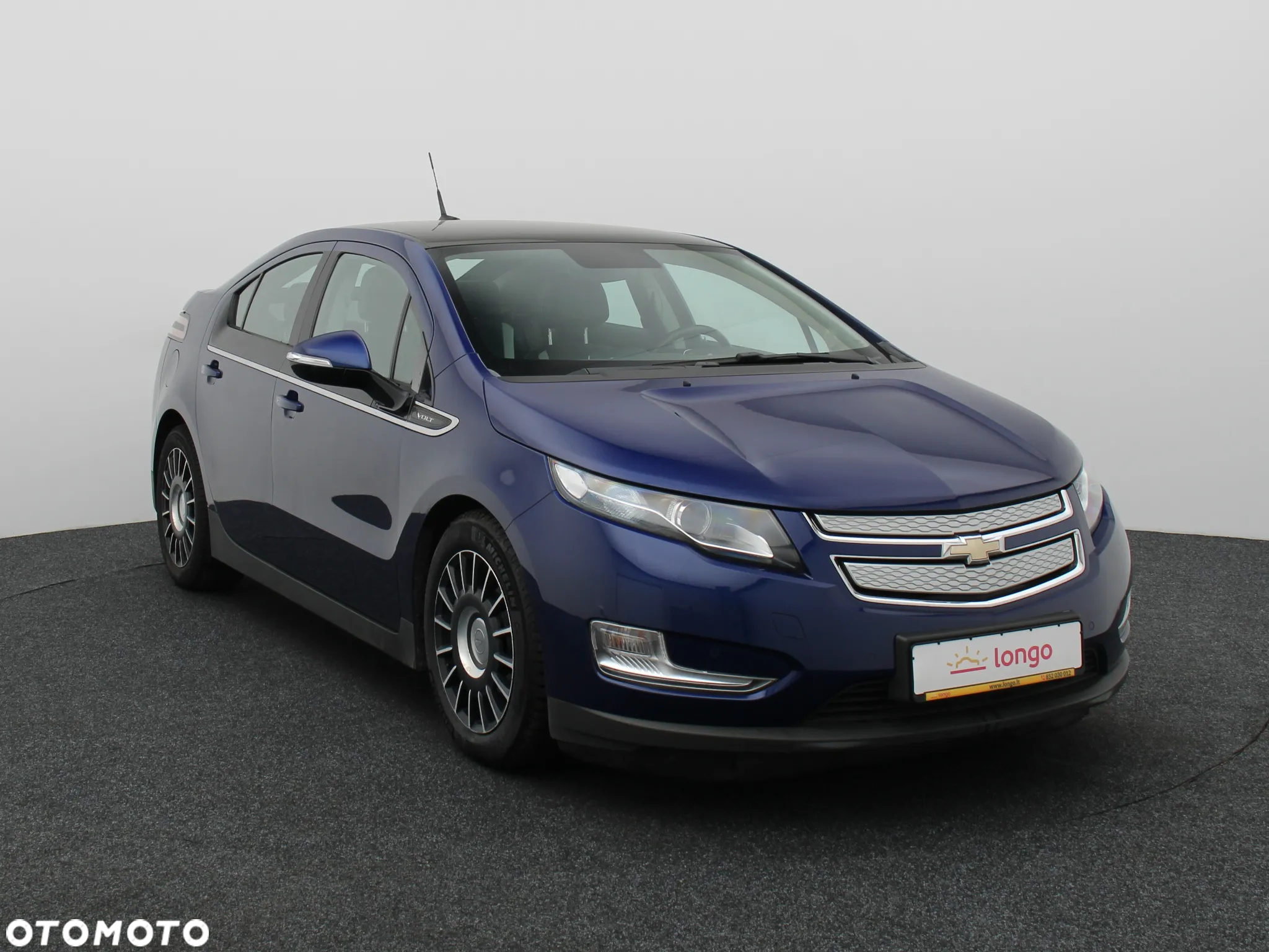 Chevrolet Volt - 2
