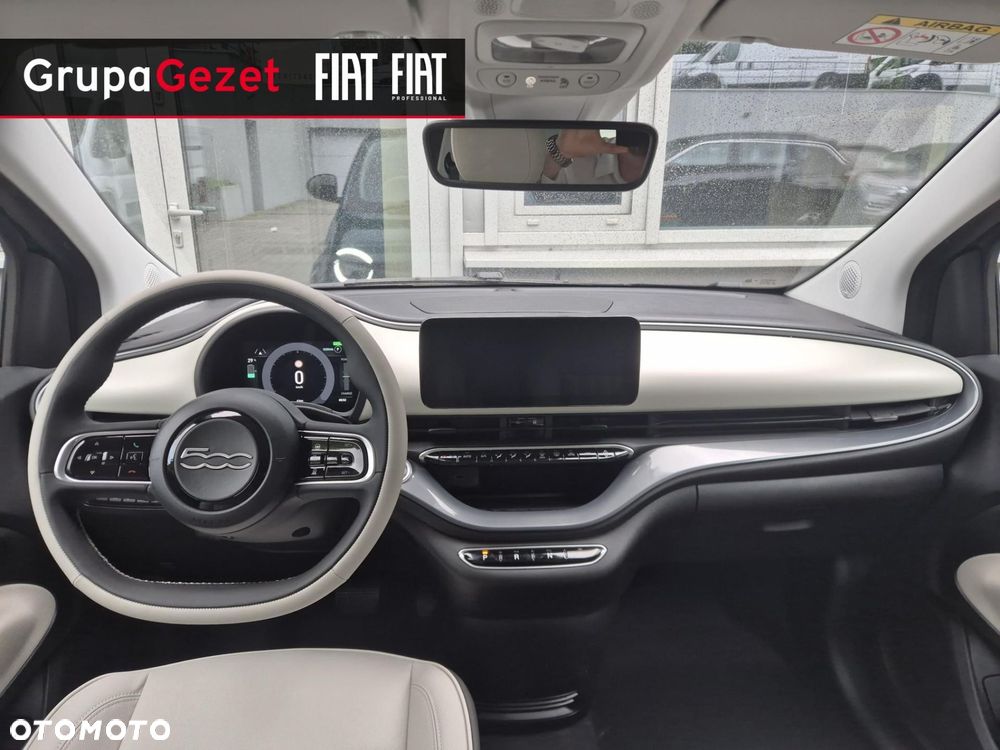 Fiat 500e - 12