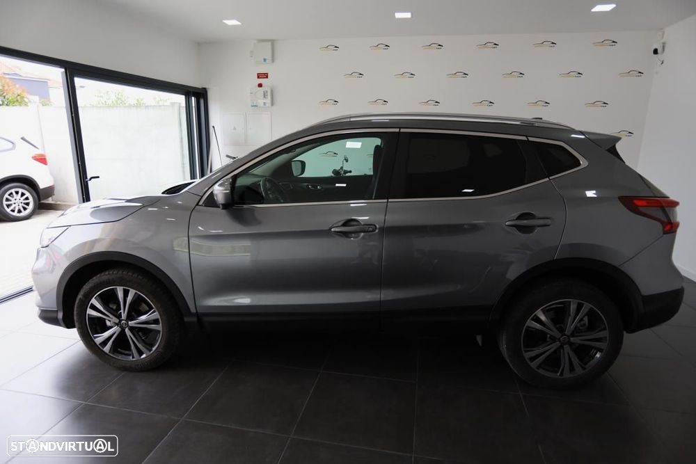 Nissan Qashqai 1.5 dCi N-Connecta - 4