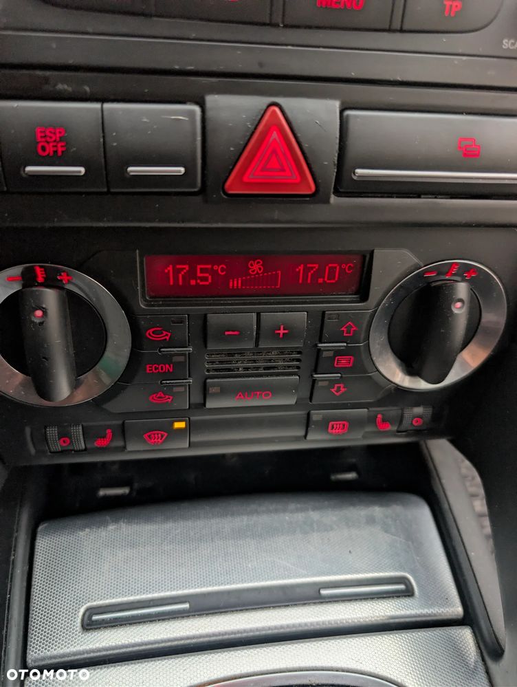 Audi A3 3-drzwiowe 1.4 TFSI S line Sportpaket - 9