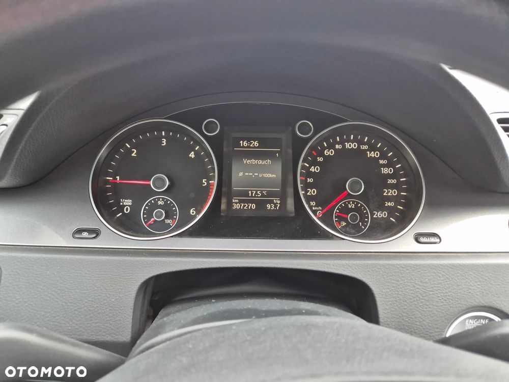 Volkswagen Passat 2.0 TDI DPF Trendline - 7