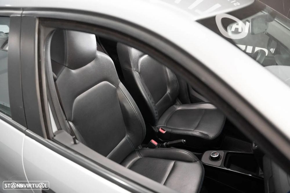 Dacia Spring Comfort Plus - 16