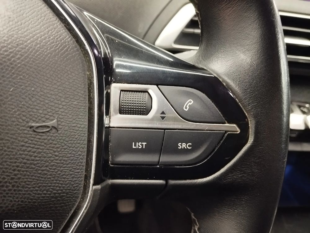 Peugeot 3008 1.5 BlueHDi Allure - 19