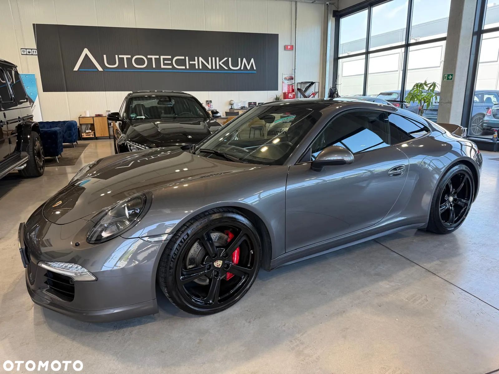 Porsche 911 Carrera 4S PDK - 1