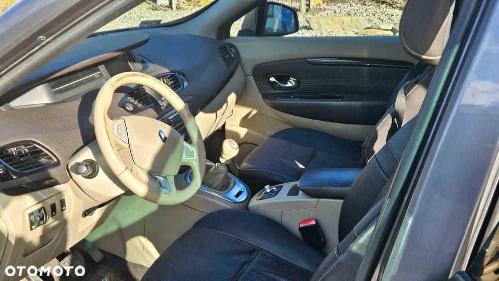 Renault Scenic - 13