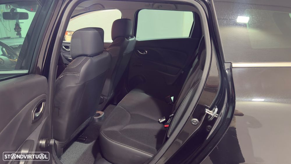 Renault Clio Sport Tourer 1.5 dCi Dynamique S 82g - 10