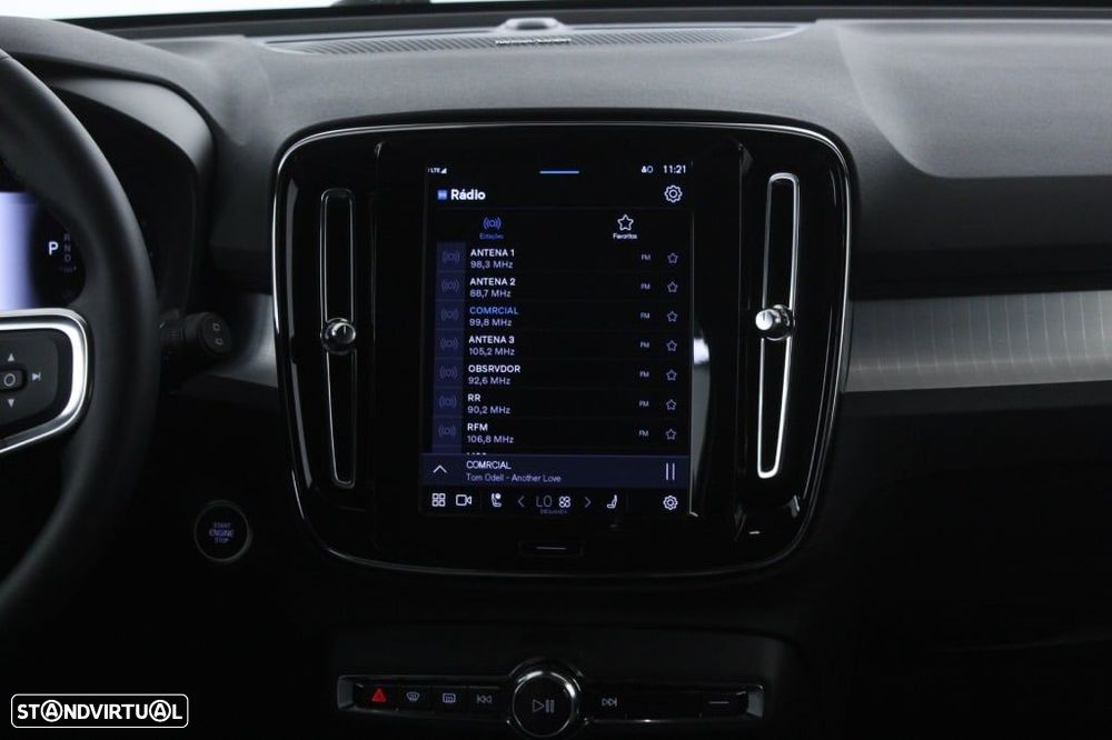 Volvo XC 40 2.0 B3 Plus Dark - 18