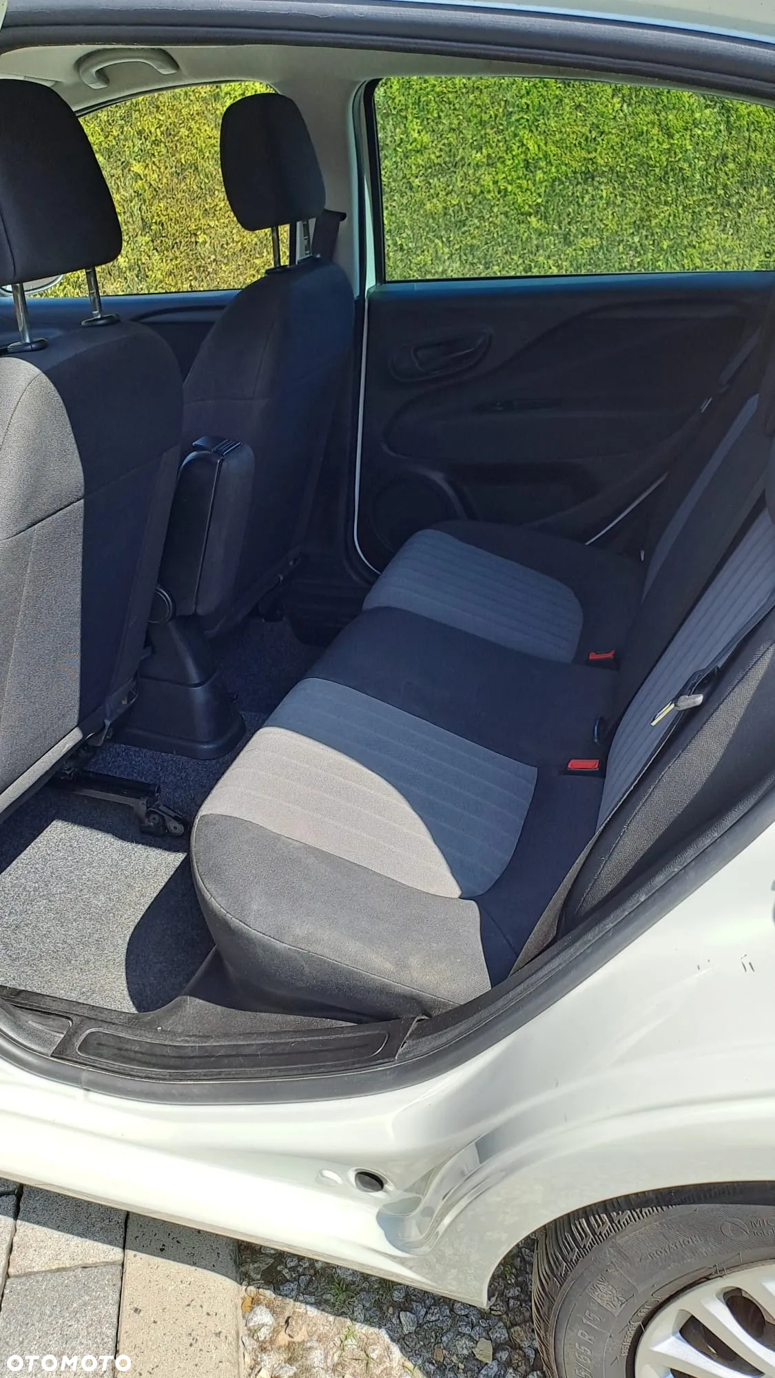 Fiat Punto - 8