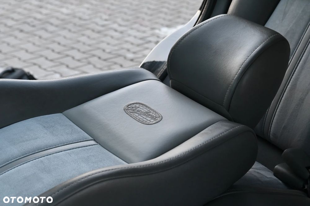 Jeep Grand Cherokee 5.7 V8 HEMI Automatik Overland - 22