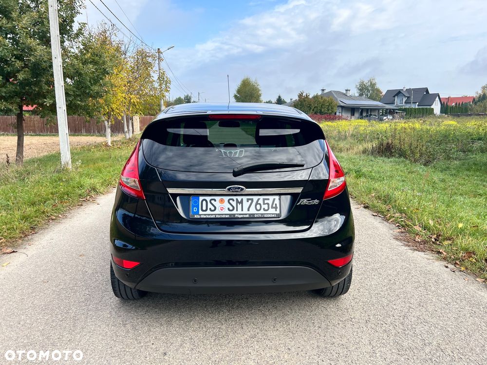 Ford Fiesta - 6
