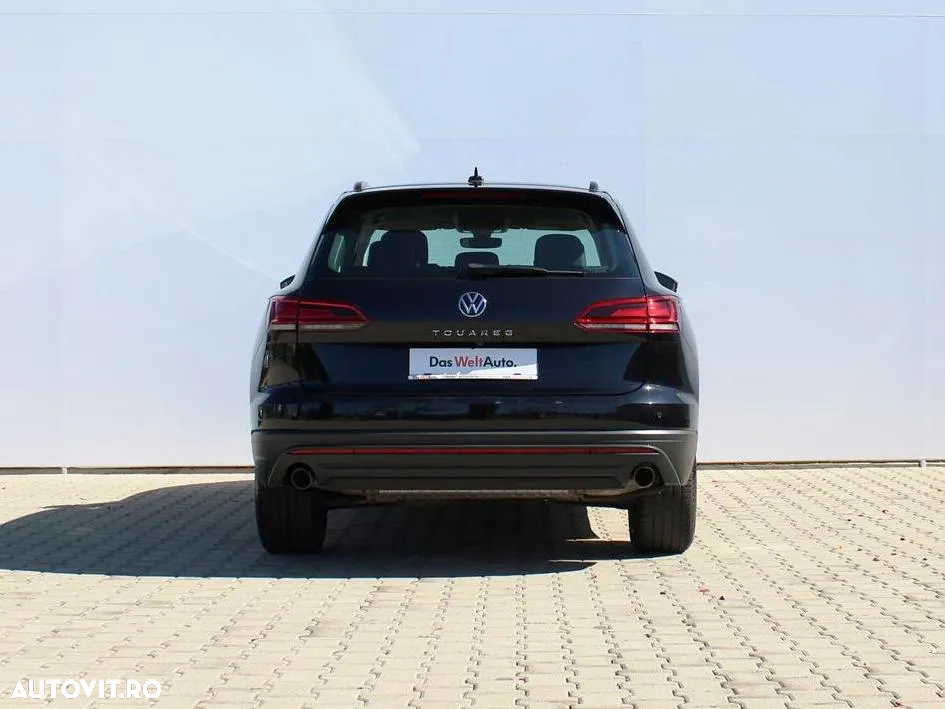 Volkswagen Touareg - 4