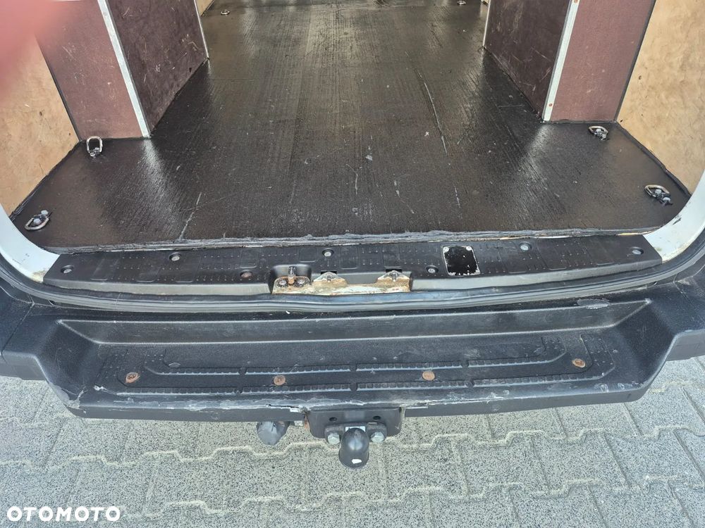 Volkswagen CRAFTER - 23