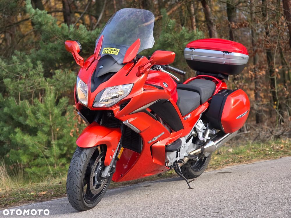 Yamaha FJR - 7