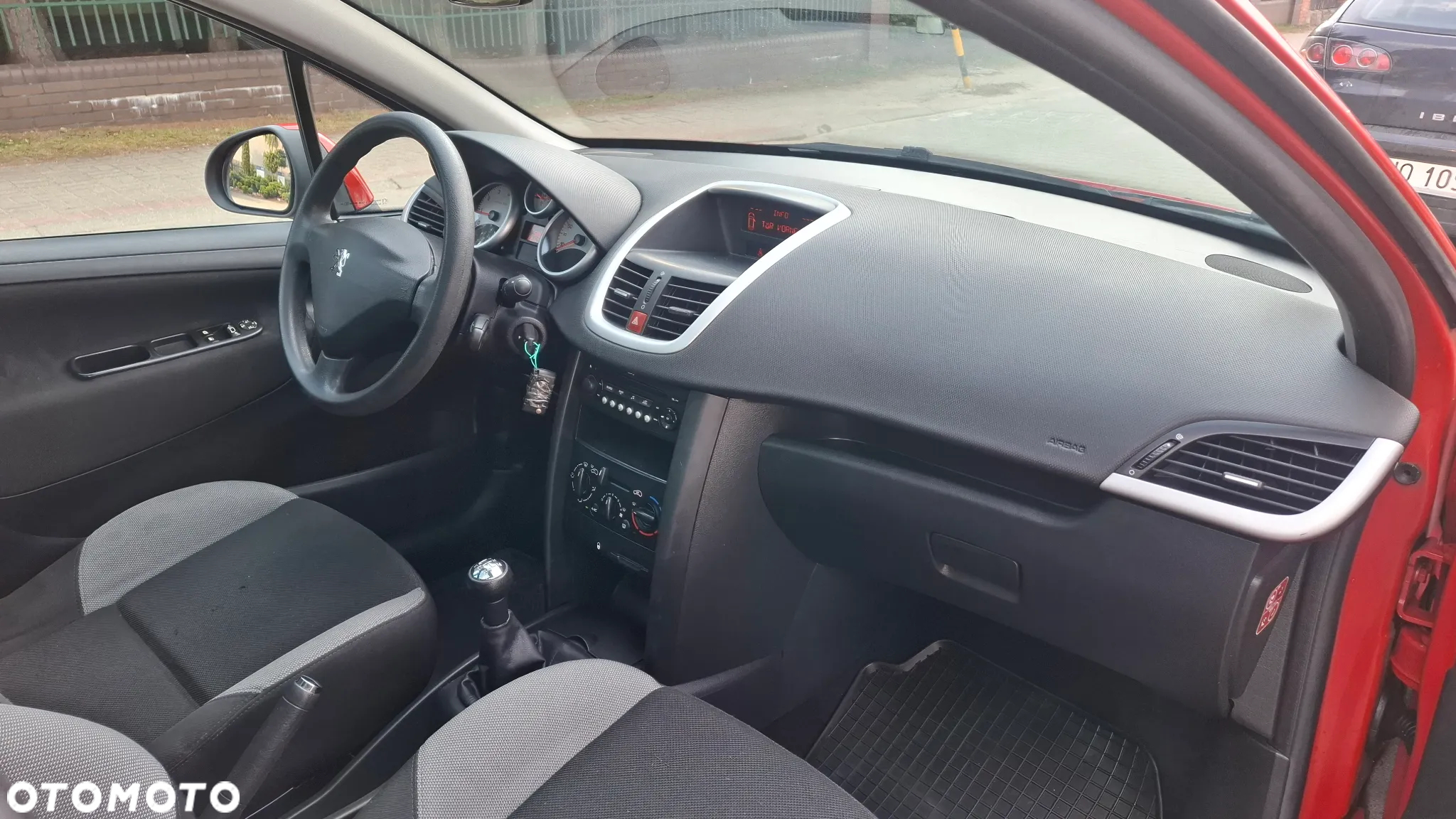 Peugeot 207 SW 75 Urban Move - 6