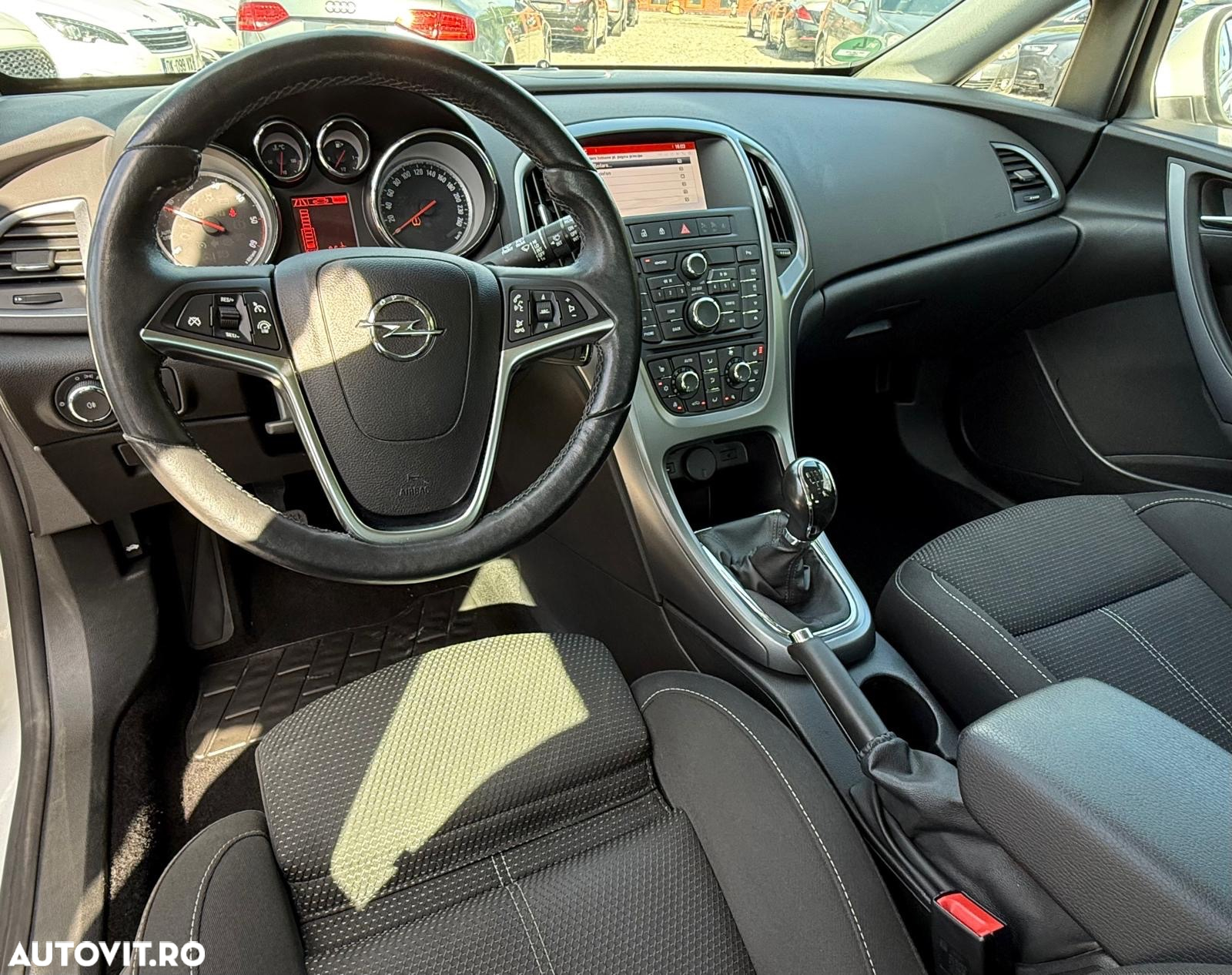 Opel Astra 1.6 CDTI DPF ecoFLEX Start/Stop Style - 10