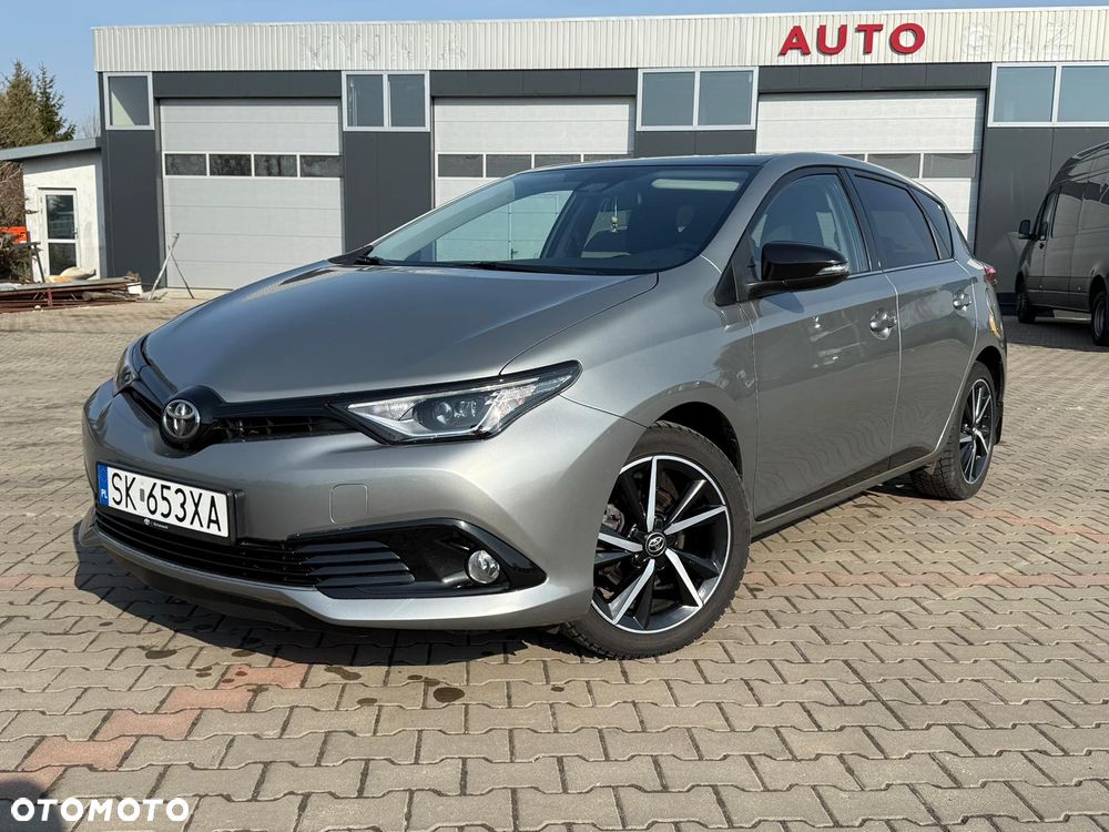 Toyota Auris 1.6 Selection - 1