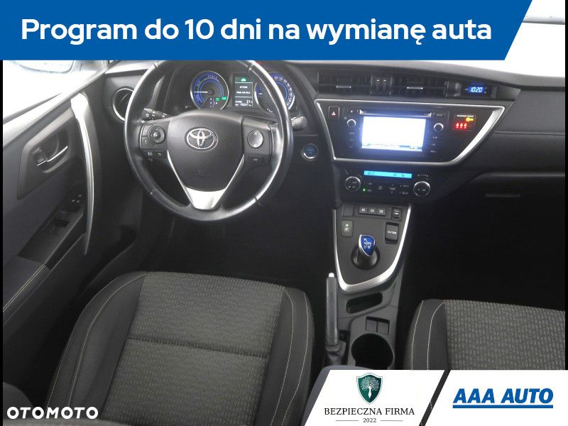 Toyota Auris - 8