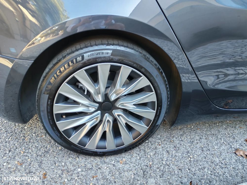 Tesla Model 3 Standard RWD - 22