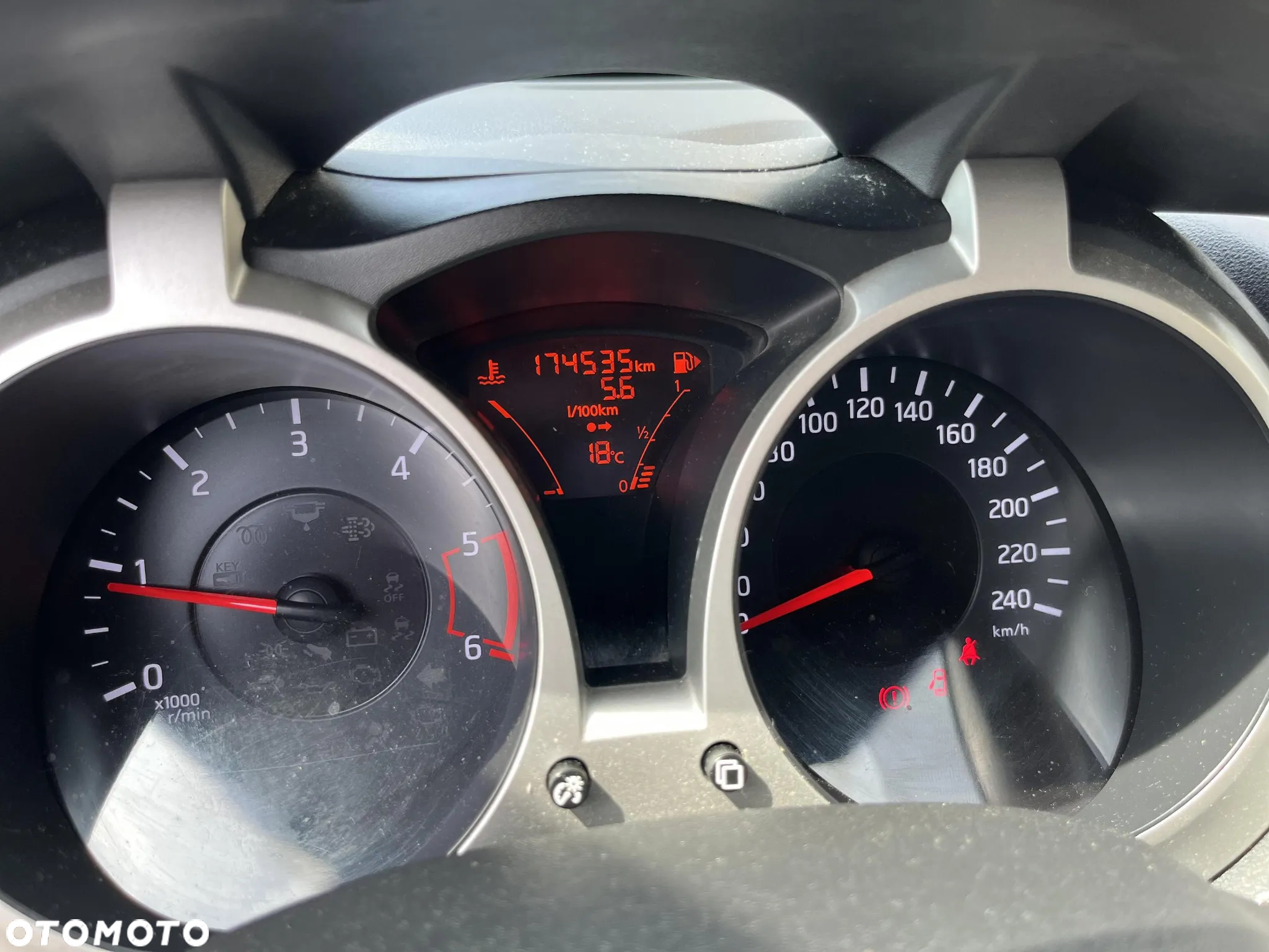 Nissan Juke 1.5 dCi Tekna - 13
