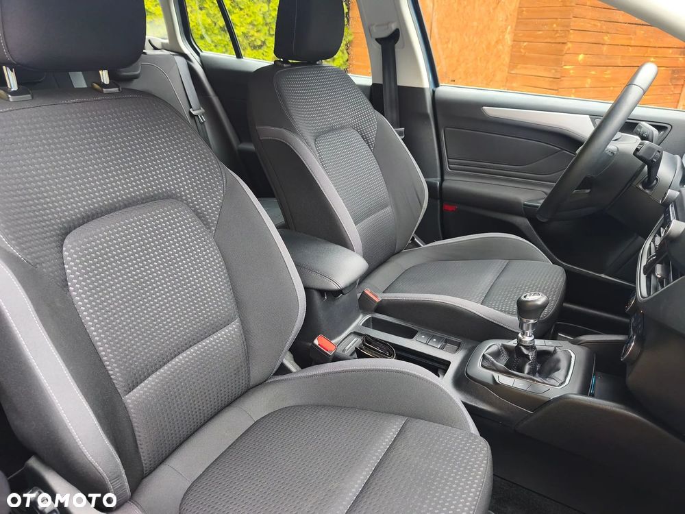 Ford Focus 1.0 EcoBoost Start-Stopp-System TITANIUM STYLE - 36