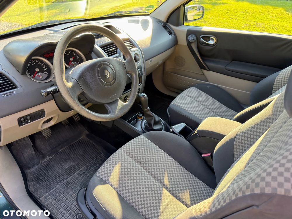 Renault Megane - 10