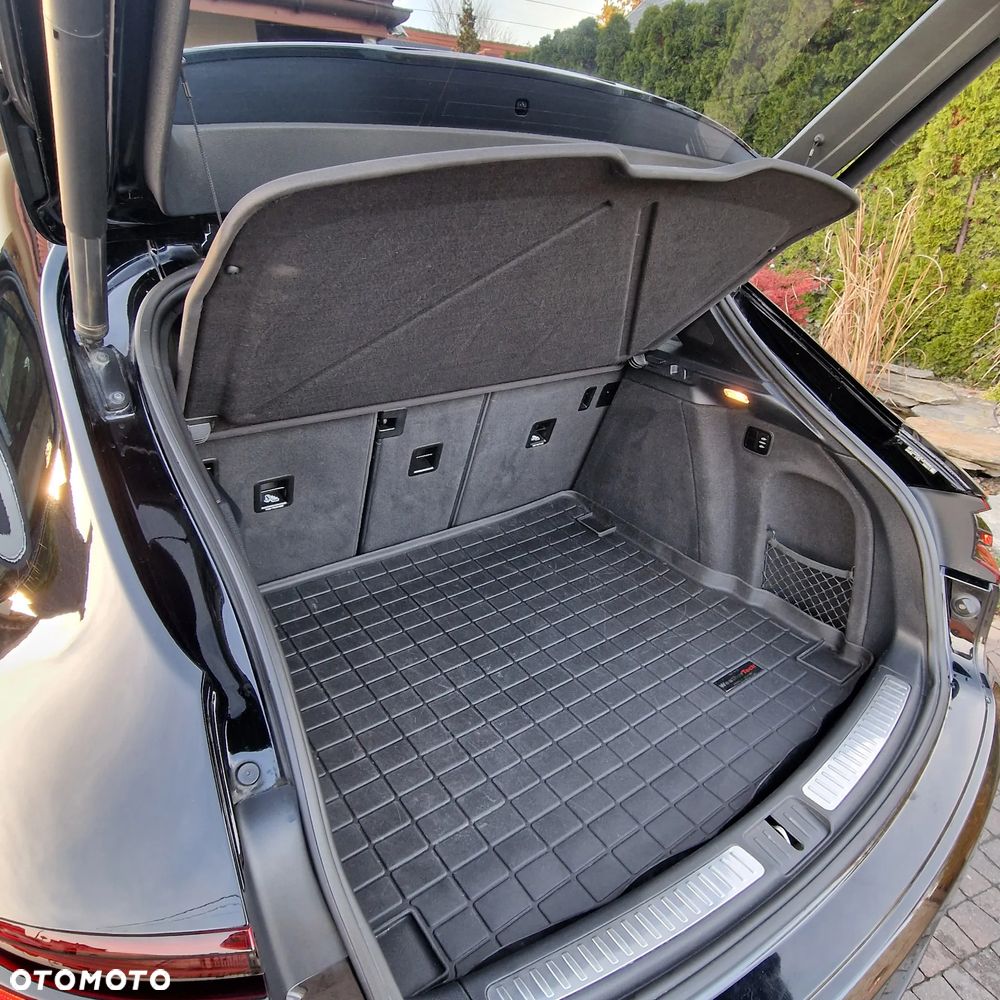 Porsche Macan Turbo - 13