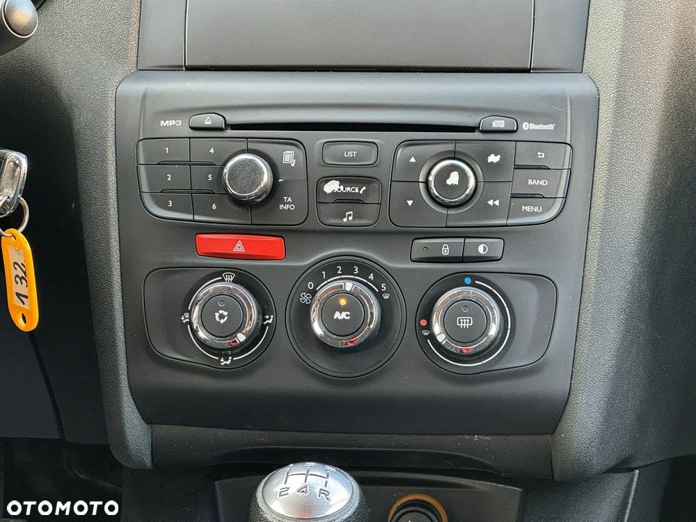 Citroën C4 1.2 PureTech Feel - 26