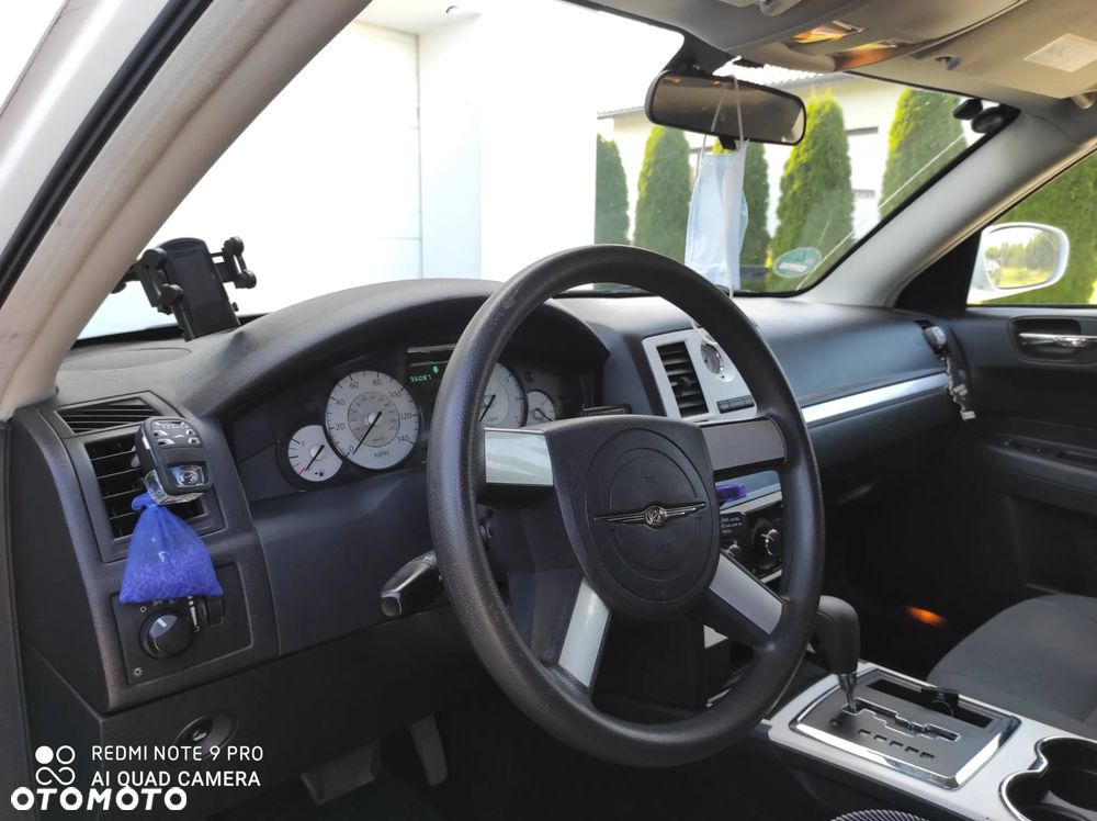 Chrysler 300C 2.7 V6 - 3