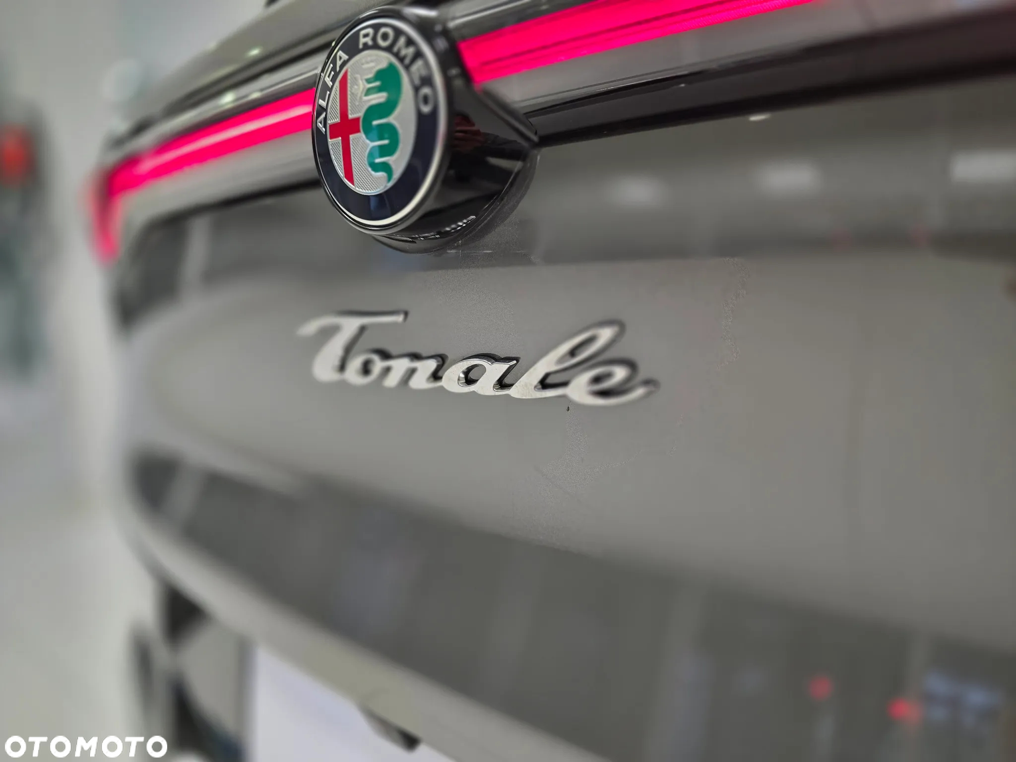 Alfa Romeo Tonale 1.3 PHEV Q4 TI - 10