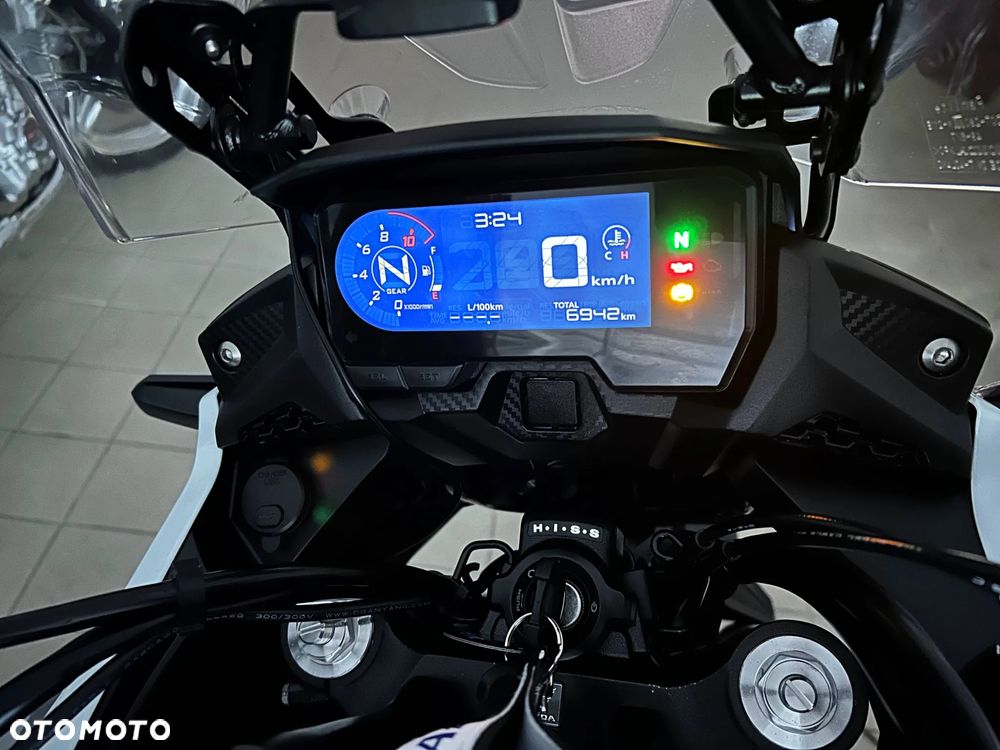 Honda CB - 8