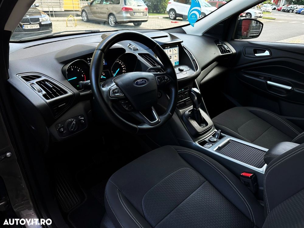 Ford Kuga 2.0 TDCi 4x4 Aut. Business Edition - 5