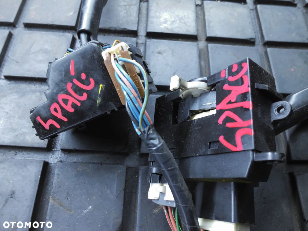 PRZEŁĄCZNIK ZESPOLONY MITSUBISHI SPACE STAR I - 2