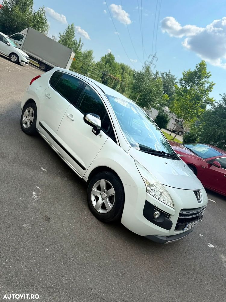 Peugeot 3008 HDi FAP 165 Automatik Platinum - 2