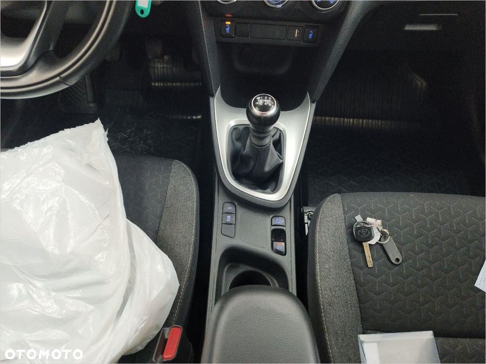 Toyota Yaris Cross 1.5 Comfort - 16