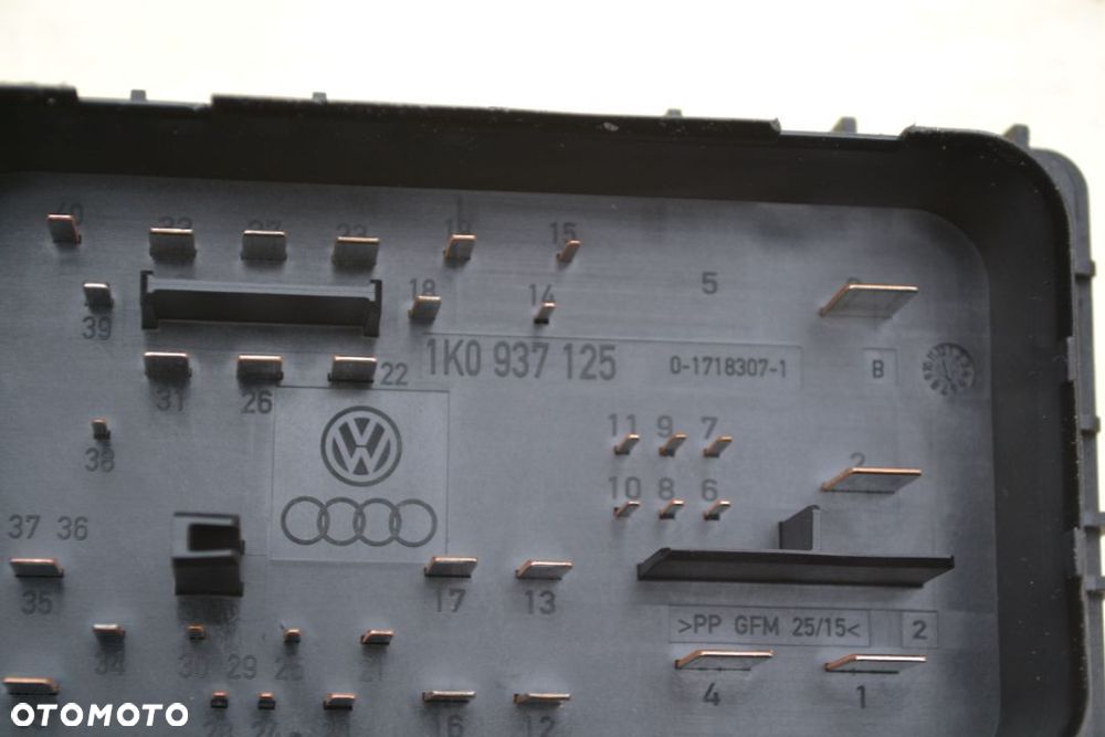 VW AUDI SEAT SKODA SKRZYNKA BEZPIECZNIKÓW 1K0937125 - 2