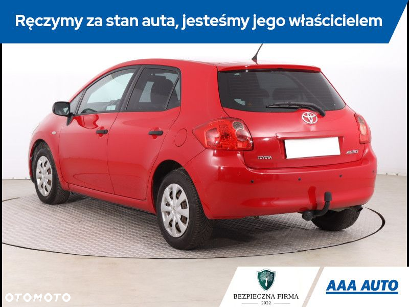 Toyota Auris - 5