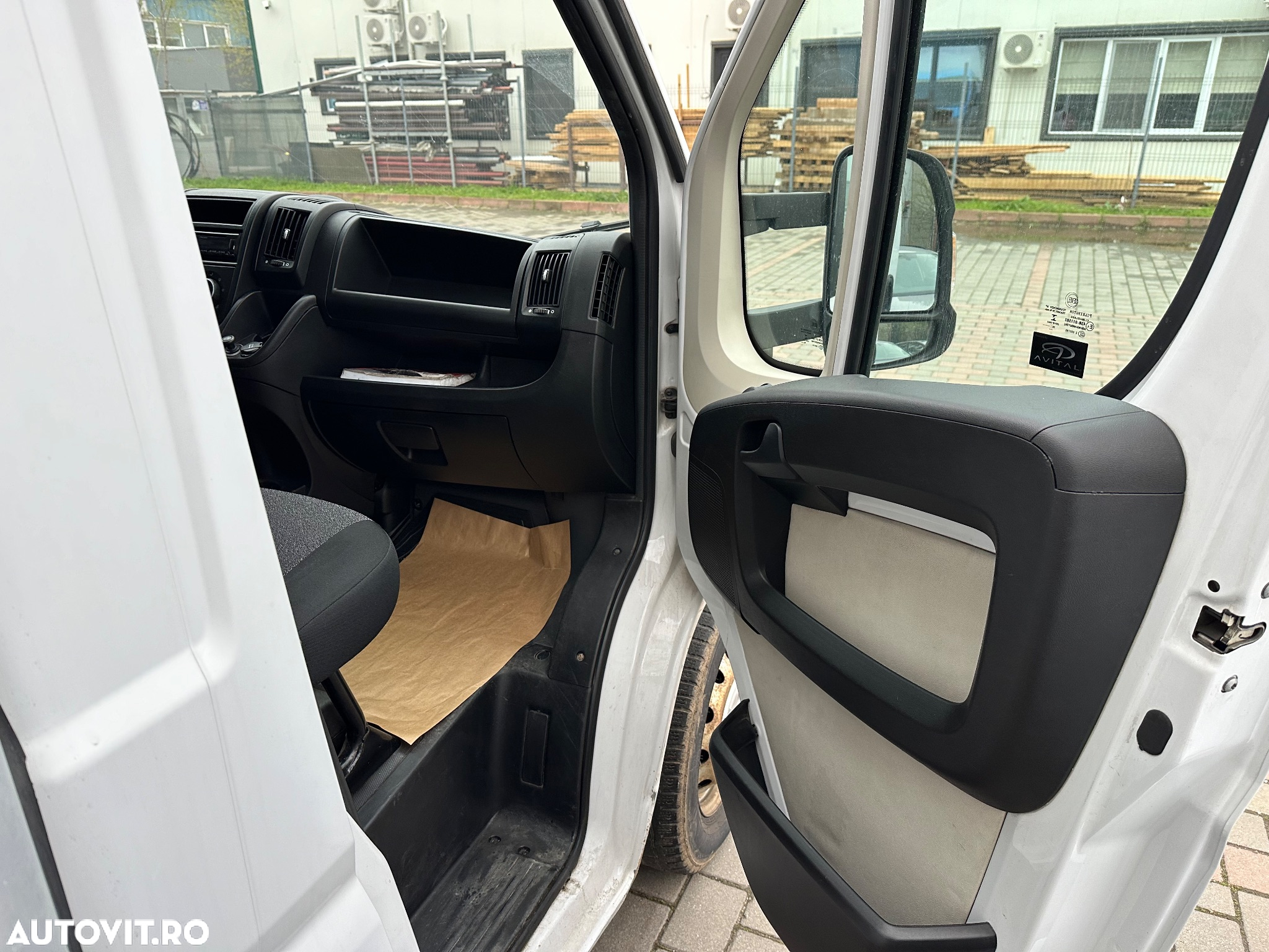 Fiat Ducato Box Frig Izoterm - 23