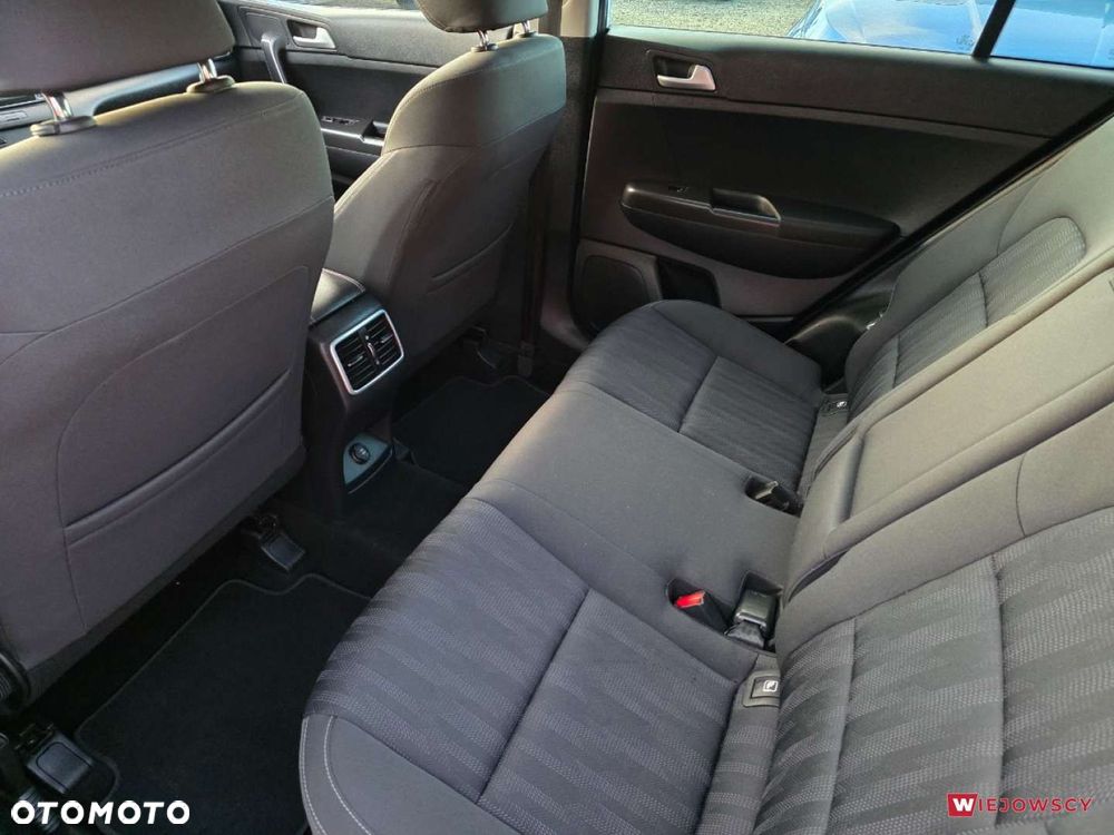 Kia Sportage - 16