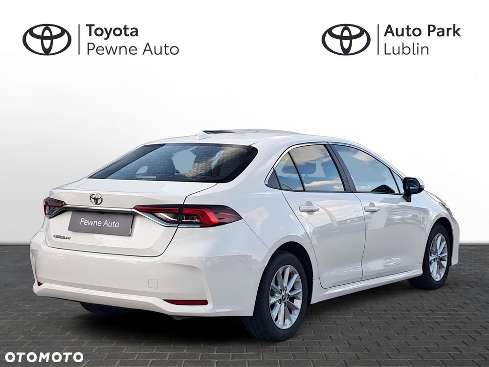 Toyota Corolla - 5