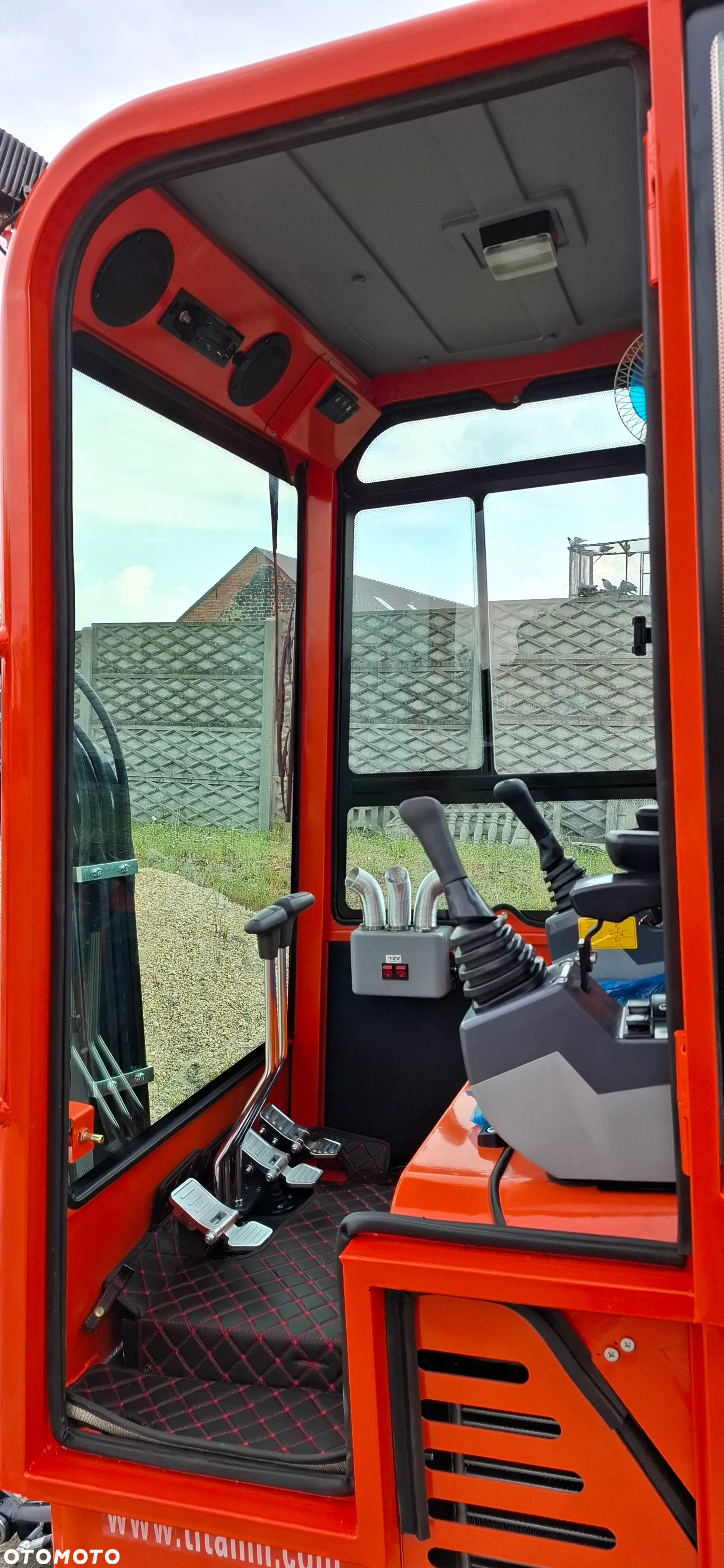 Inny Titan TL 15E - 9
