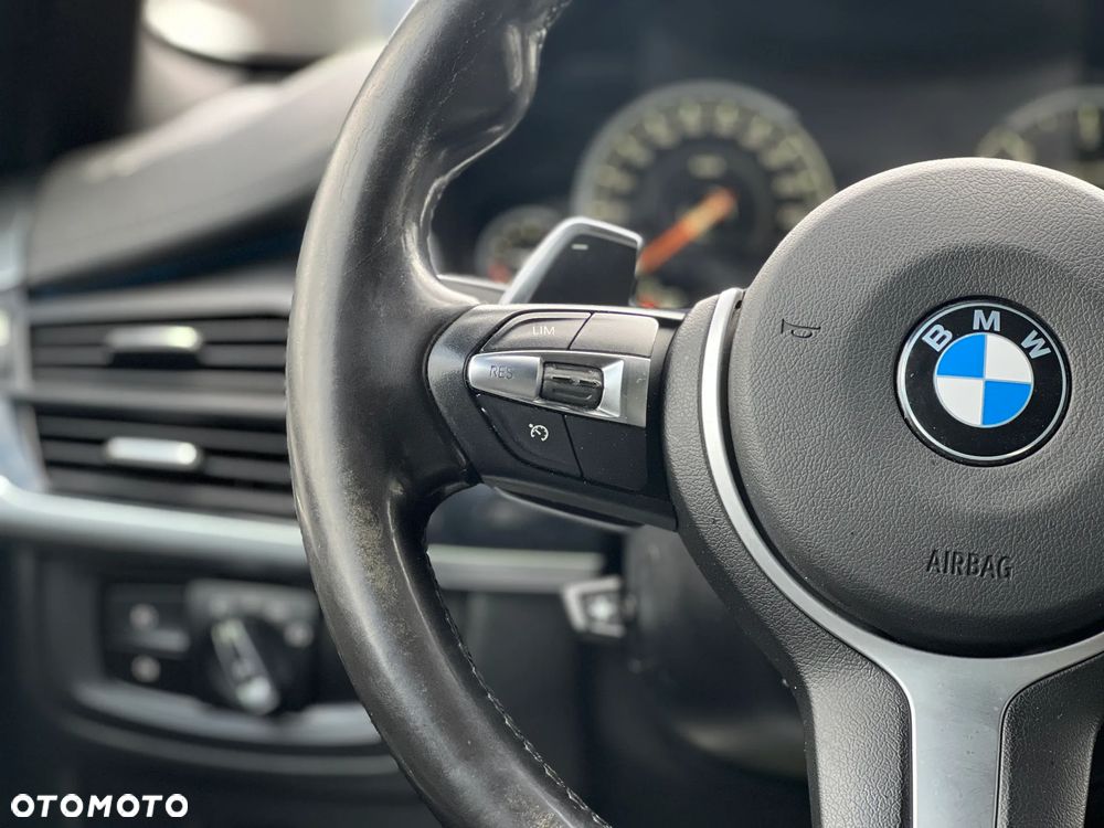 BMW X6 xDrive40d - 24