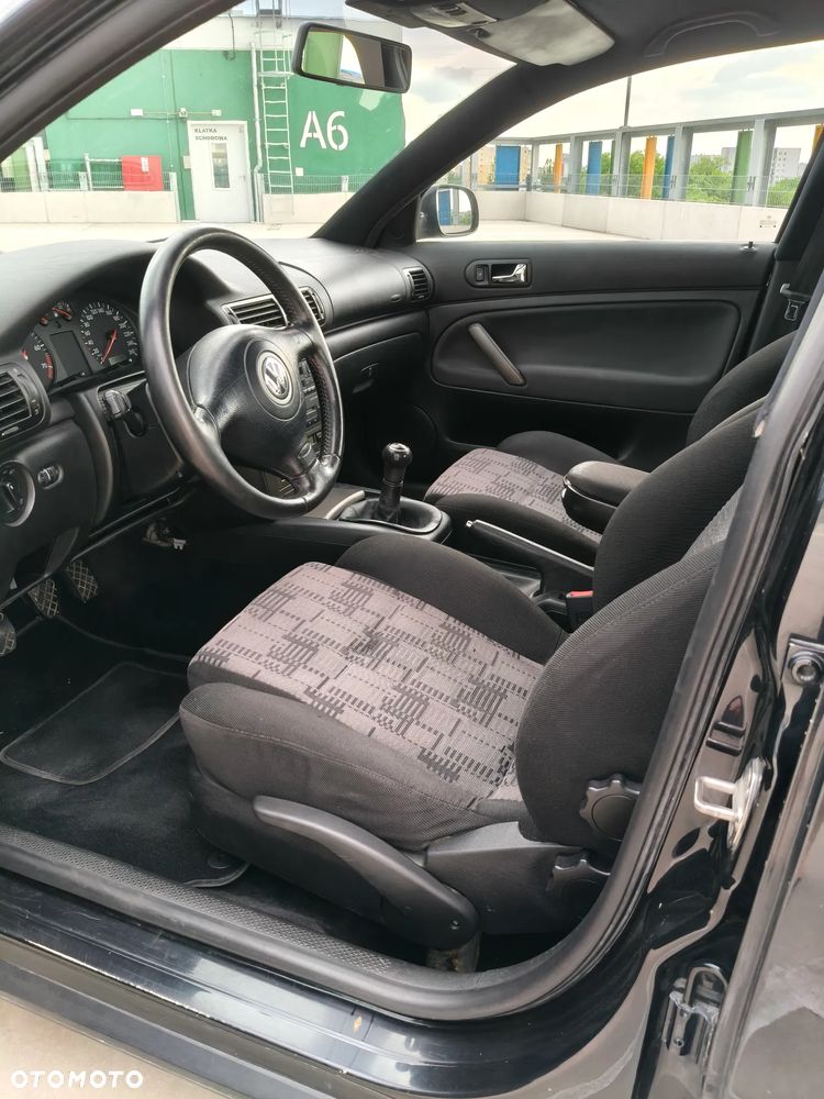 Volkswagen Passat - 7