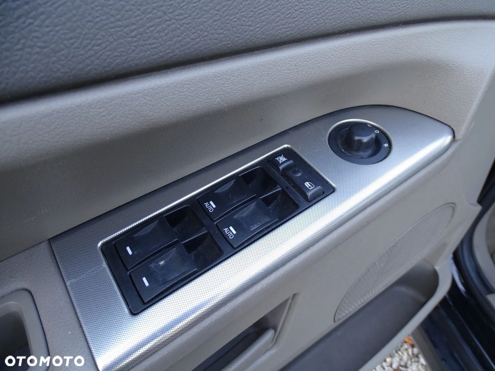 Jeep Grand Cherokee - 10