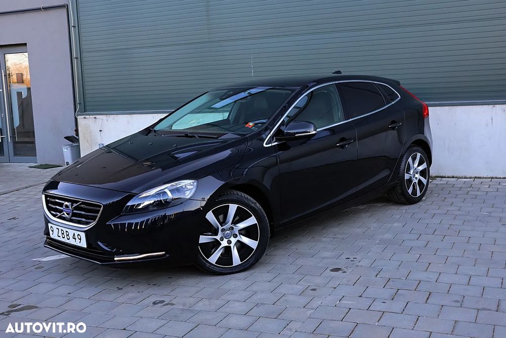 Volvo V40 D4 Summum - 2