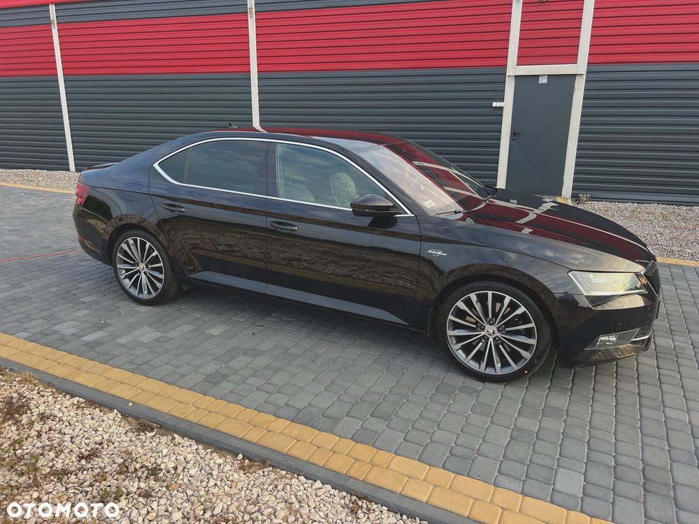 Skoda Superb 2.0 TSI 4x4 L&K DSG - 2