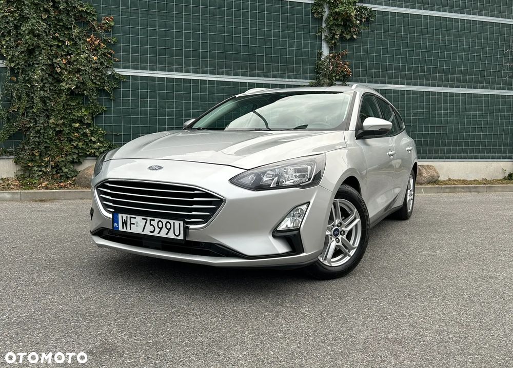 Ford Focus 1.0 EcoBoost Trend Edition - 4