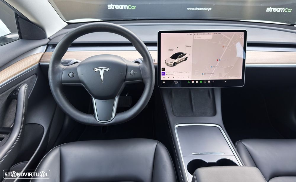 Tesla Model 3 - 15