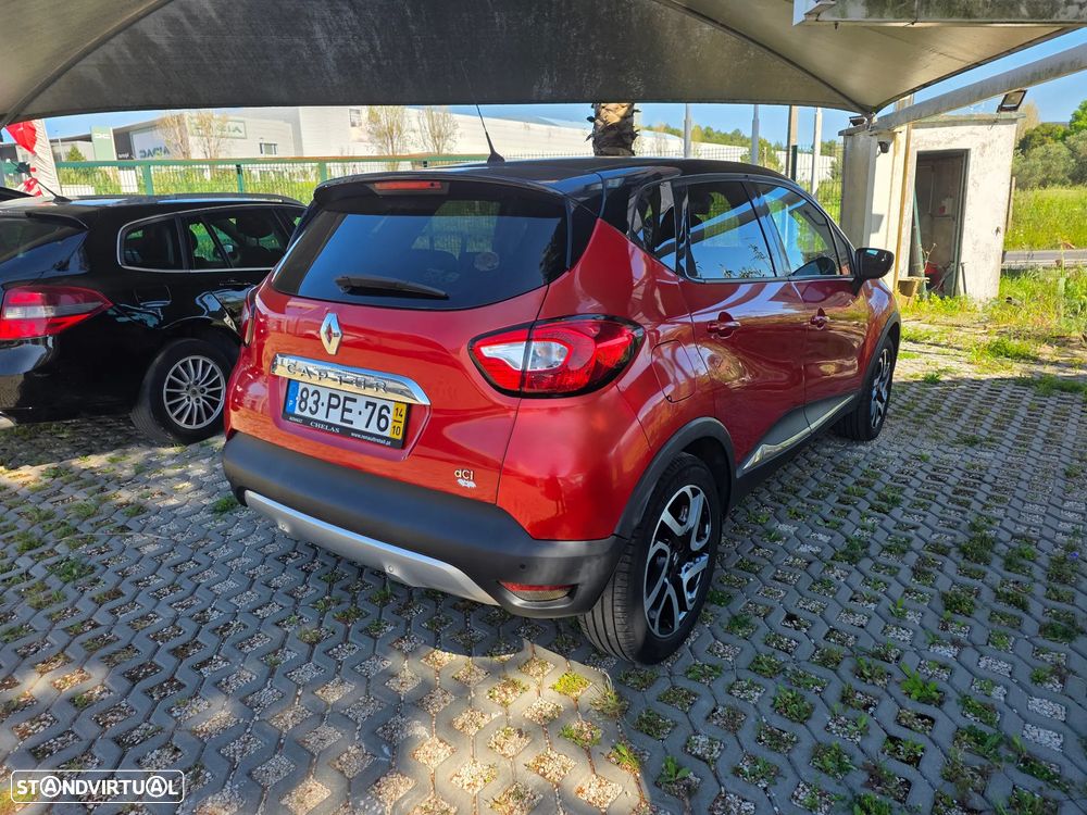Renault Captur 1.5 dCi Helly Hansen - 6