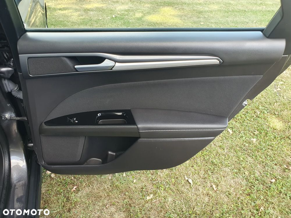 Ford Mondeo 1.5 EcoBoost Ambiente - 19
